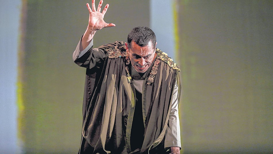Angelelli en escena como Edipo.