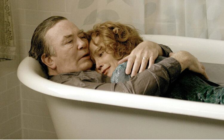 Finney se formó en la Real Academia de Arte Dramático.