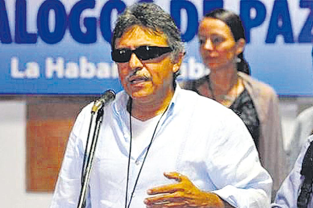 Jesús Santrich, líder de las FARC, entró en huelga de hambre.