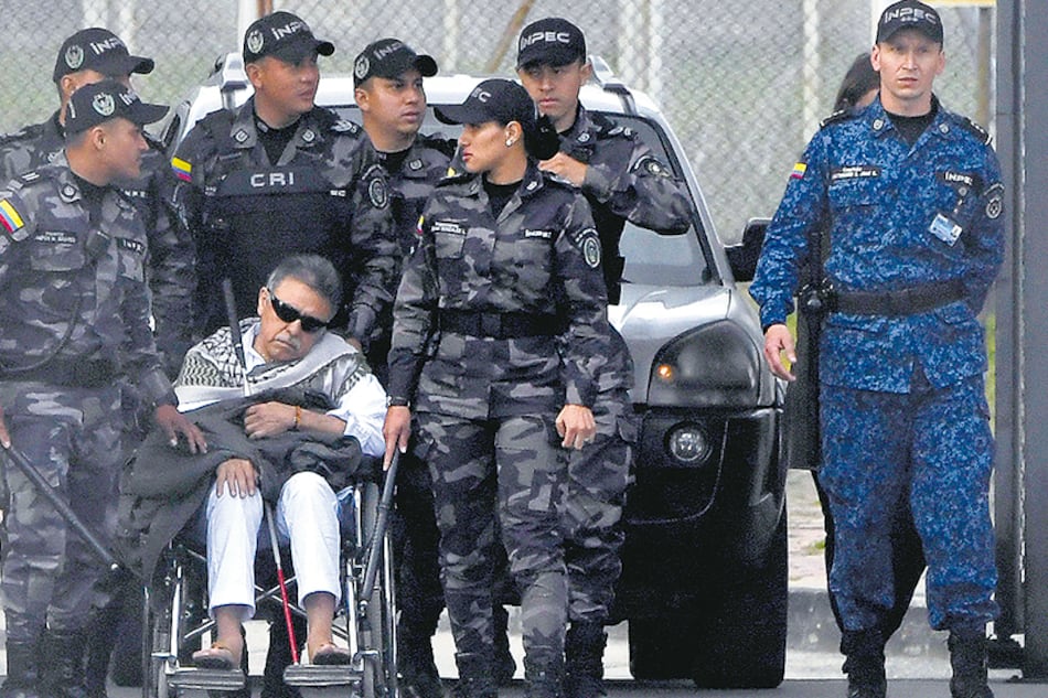 El ex comandante de las FARC Jesús Santrich dice que mantiene su compromiso con el Arcuerdo de Paz