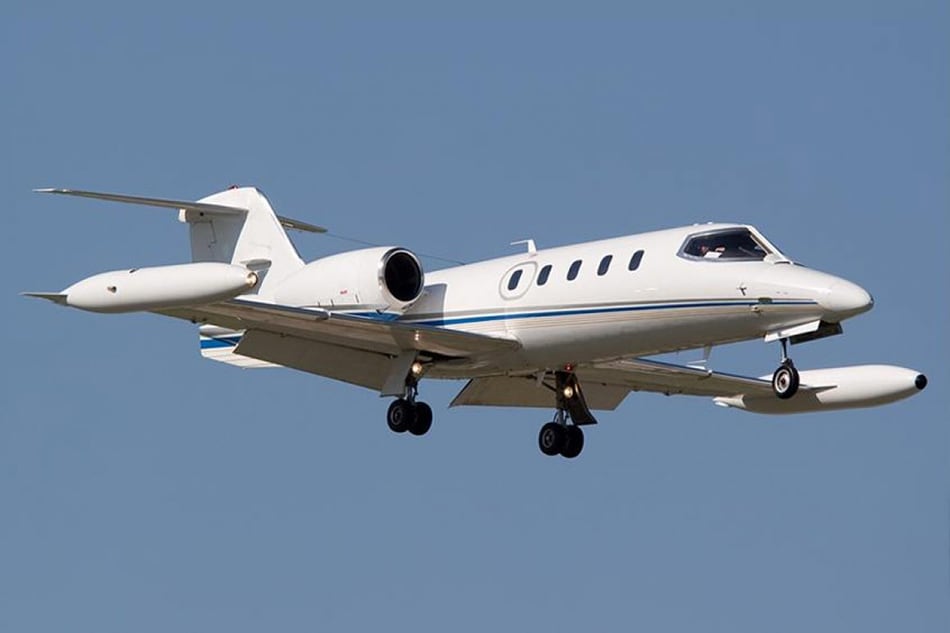Learjet 35