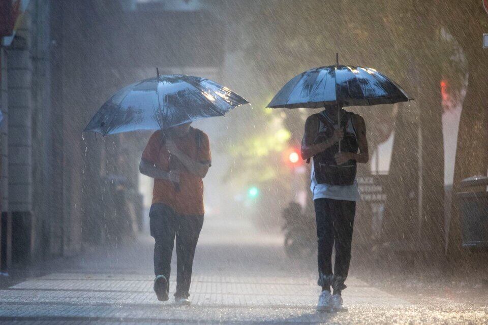 ¿Llega la tormenta de Santa Rosa? El pronóstico para el fin de semana en Buenos Aires