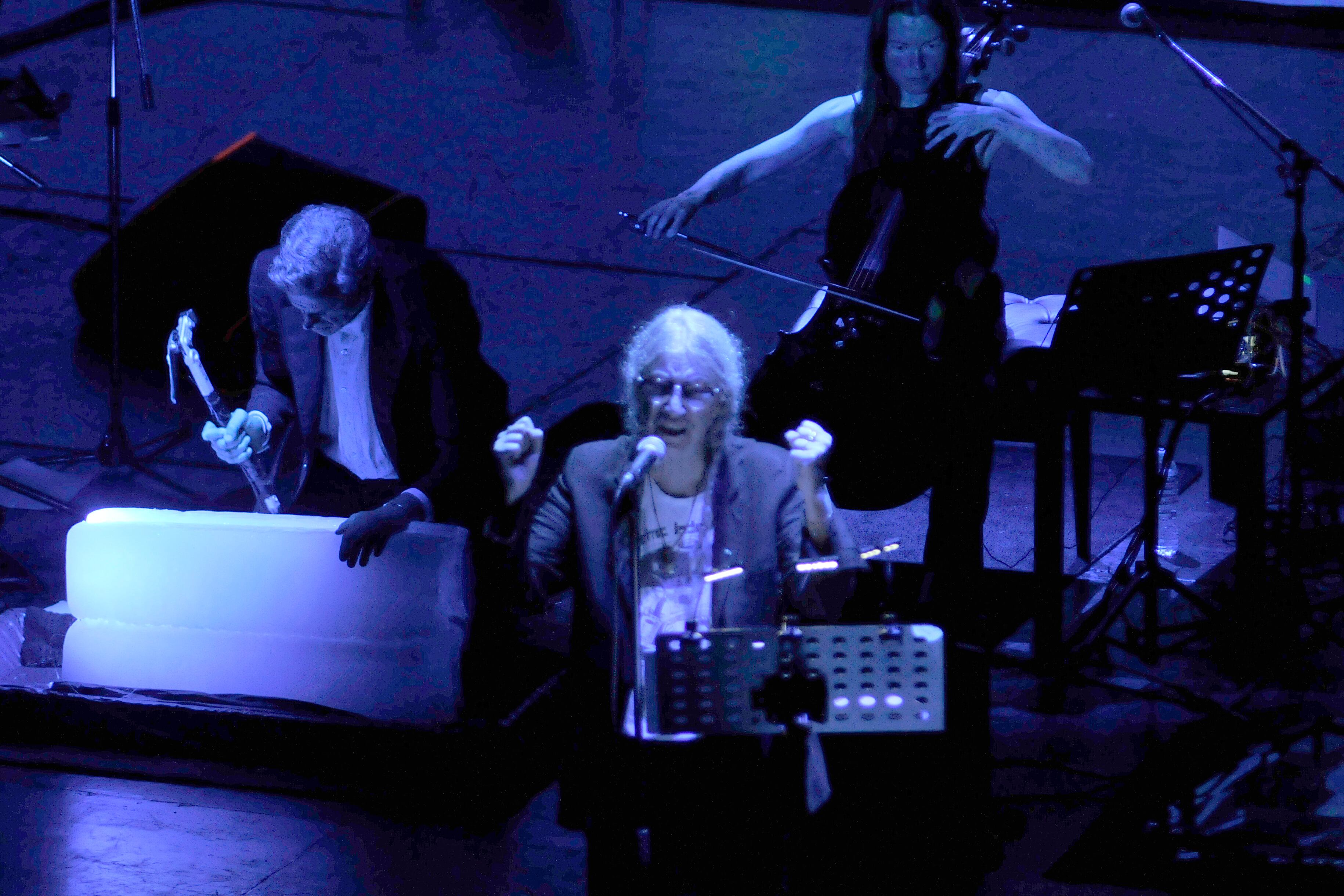 Ni siquiera la tos persistente pudo eclipsar el poder expresivo de Smith