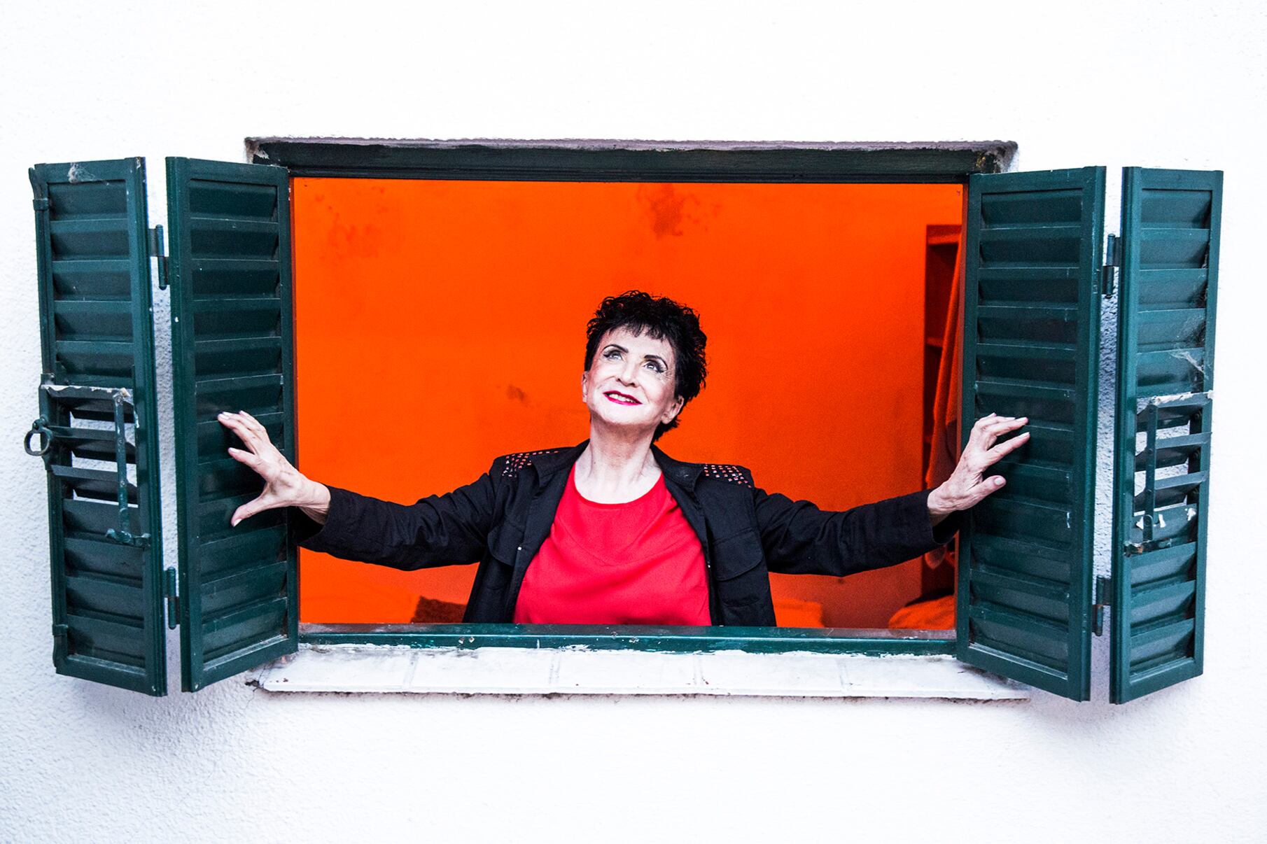 Esther Díaz, en el límite entre adentro y afuera