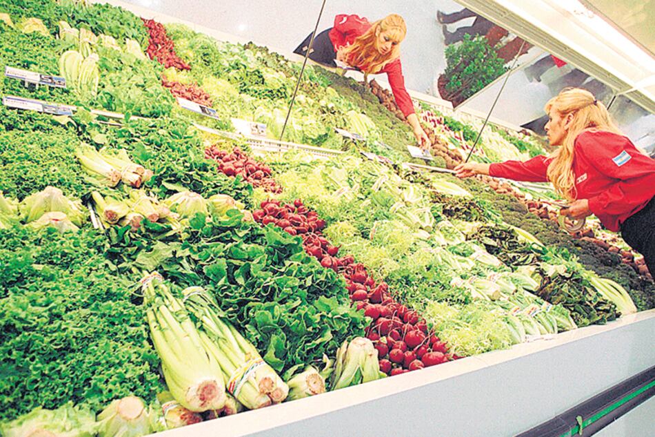El rubro alimentos se encareció 2,3 por ciento en septiembre, con frutas y verduras a la cabeza.