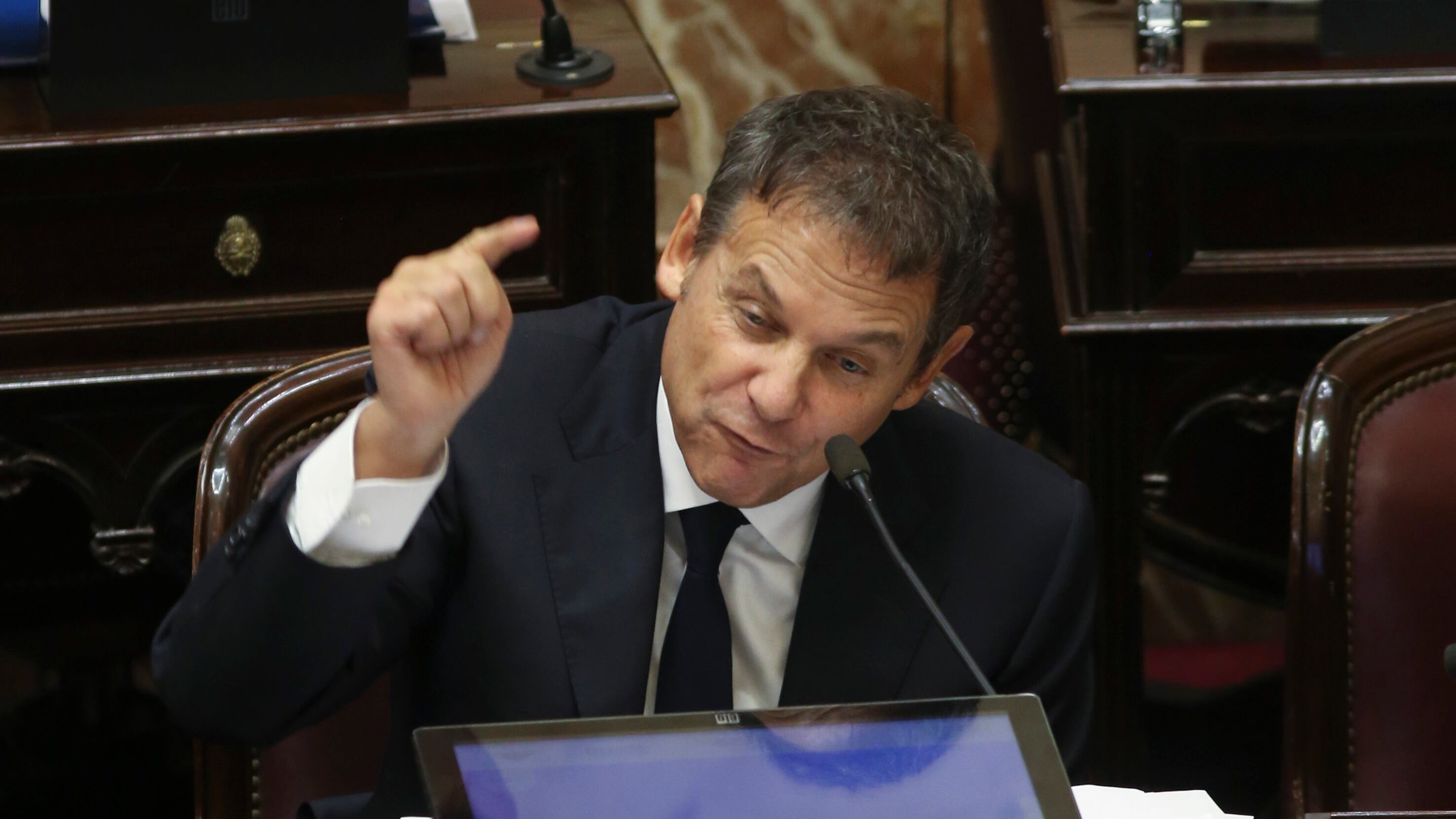 El senador Eduardo Costafue investigado por la Procelac y la AFIP.