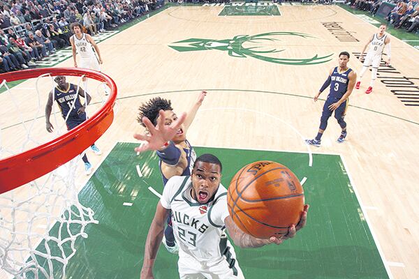 Puntos para los Bucks.