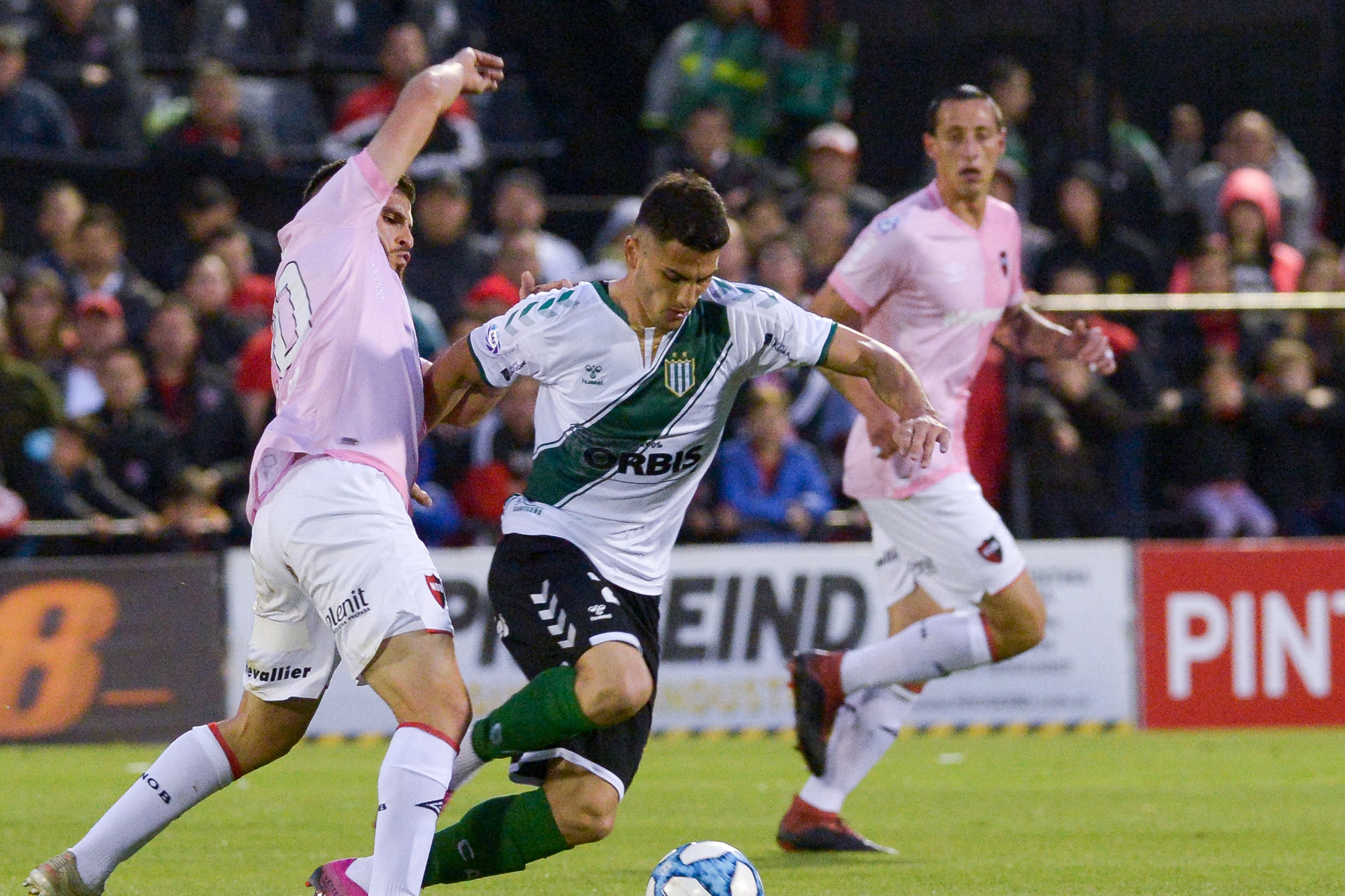 Newell's Old Boys y Banfield no se sacaron ventaja en el Parque