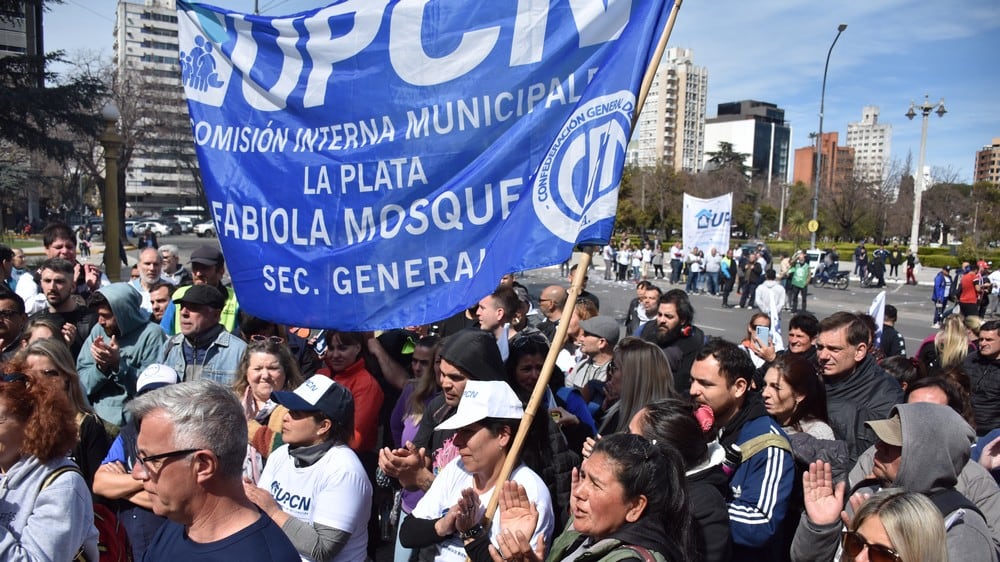 En el marco del conflicto, UPCN movilizó esta semana en La Plata.
