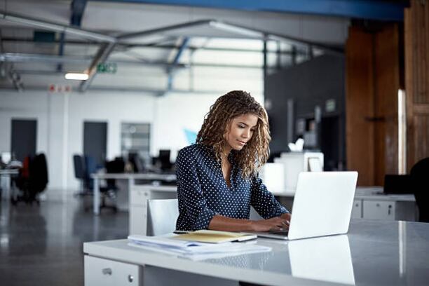 En Australia, las mujeres ganan un 13% menos que los hombres. (Foto: TW@SenKatyG)