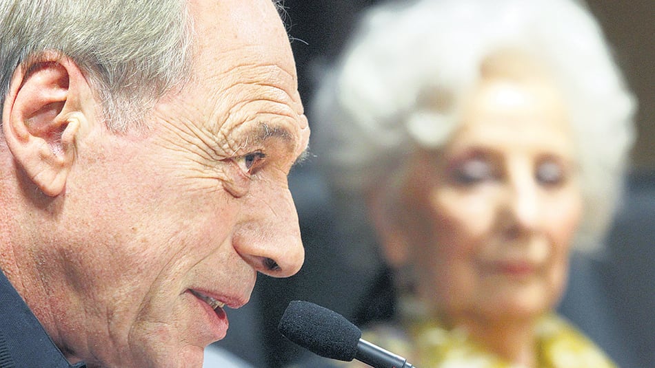 Raúl Zaffaroni y Estela de Carlotto están entre los promotores de la iniciativa.