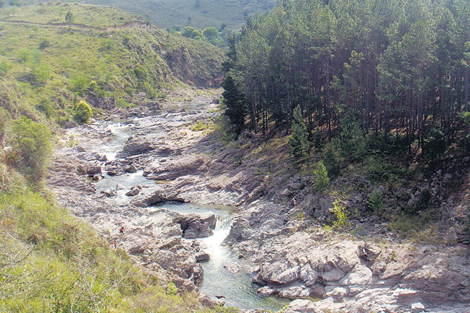 Agua y verde, los distintivos de El Durazno, en el corazón serrano cordobés.
