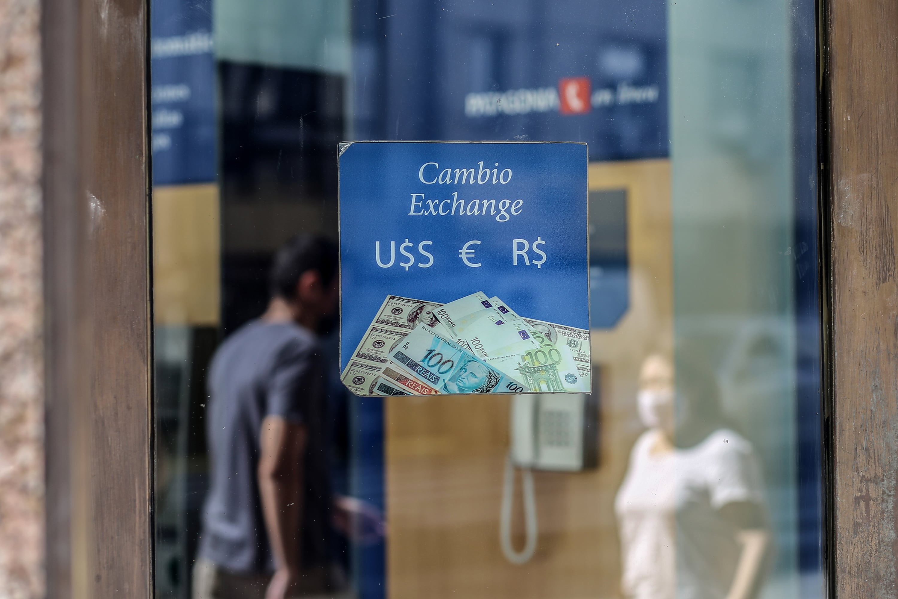  En lo que va de agosto el CCL aumento 4,6 por ciento y en el año sube casi 50 por ciento.