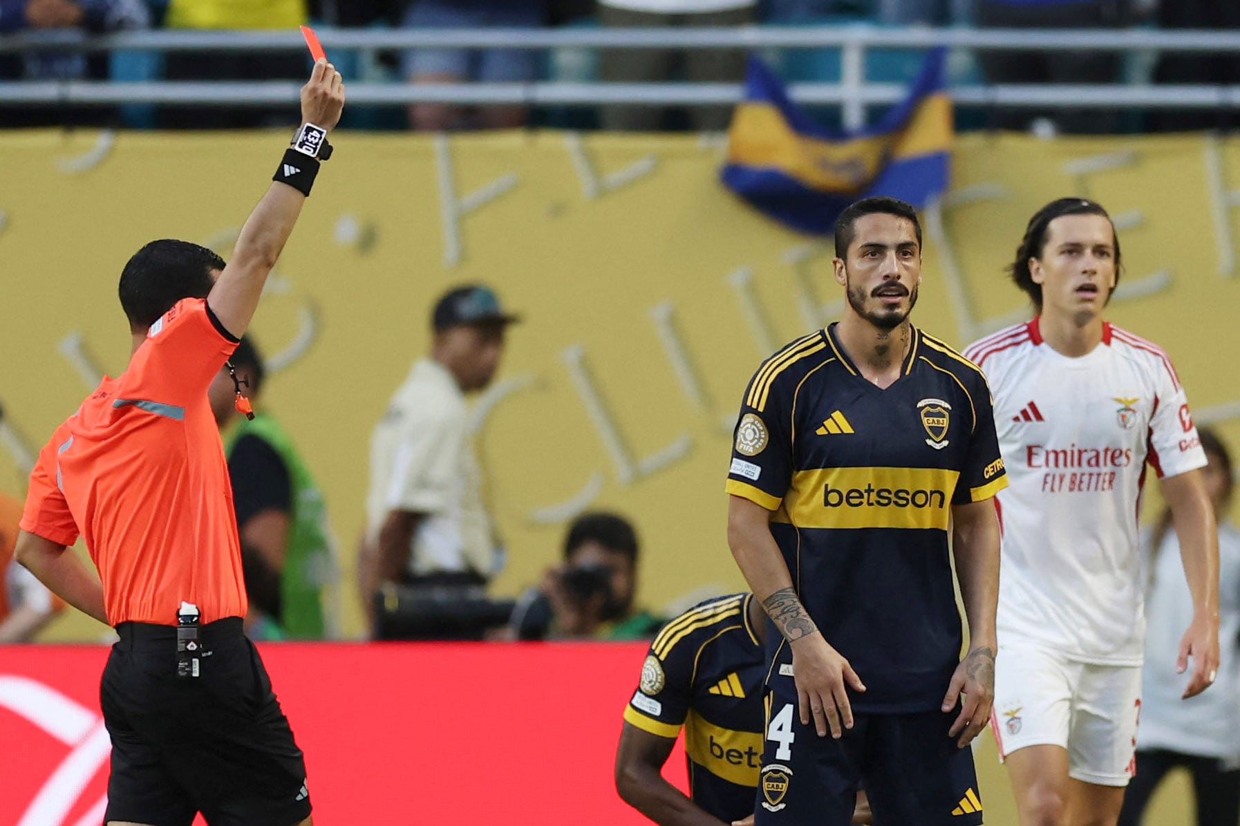 Figal terminó pidiendo disculpas en sus redes por la expulsión.