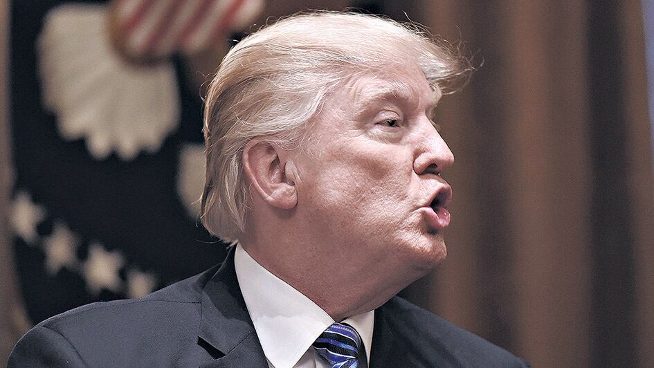 Trump no ahorró críticas a Sessions por Twitter, contribuyendo a su desgaste.