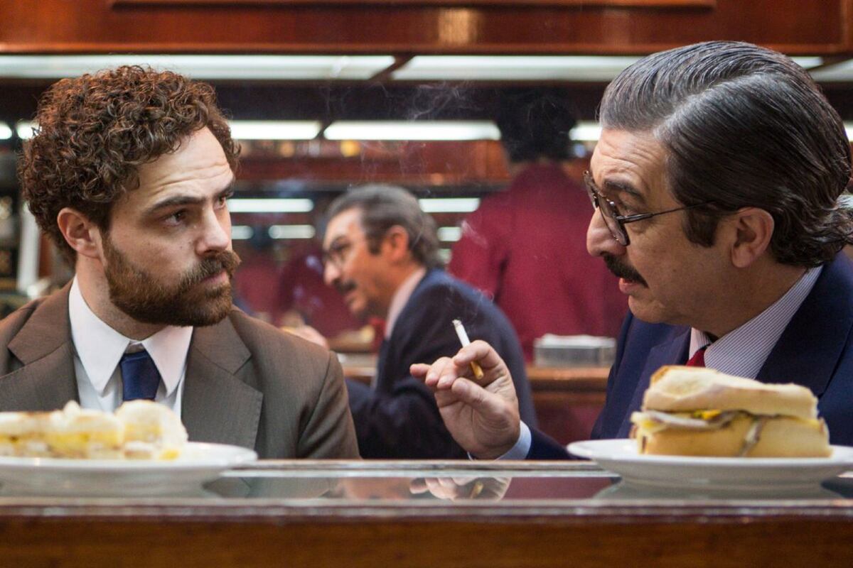 Lanzani y Darín resuelven su pintura de los personajes con enorme solvencia.