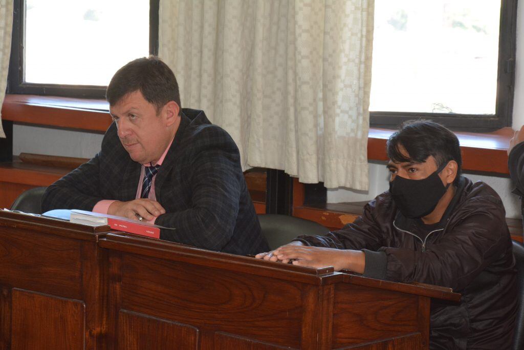 Quipildor, de barbijo.