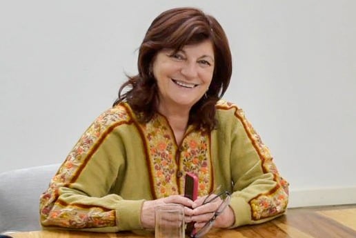 Raquel Cecilia "Kelly" Kismer de Olmos tiene 70 años y es la tercera mujer que encabeza en el ministerio.