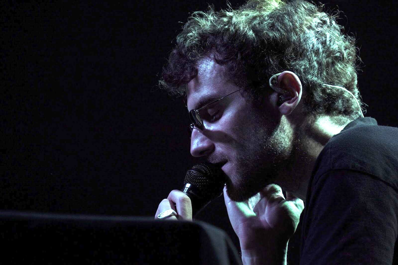 Nicolás Jaar es un ex enfant terrible de la electrónica y la vanguardia.