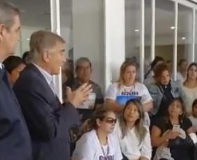 Aguad trató de dar explicaciones a quienes tienen incertidumbre por sus seres queridos.