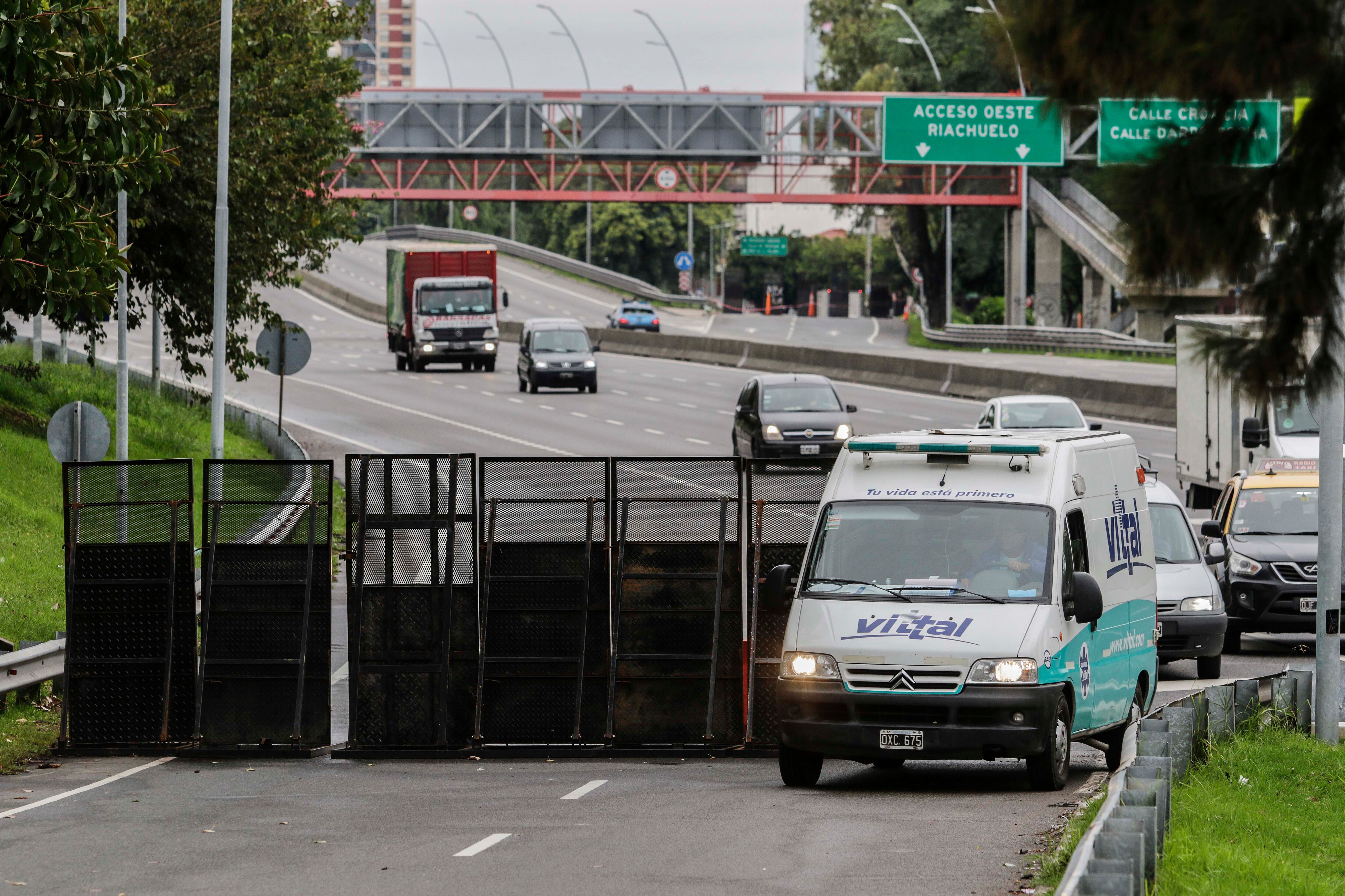 Dos tercios de los accesos a la ciudad fueron cerrados por la cuarentena.