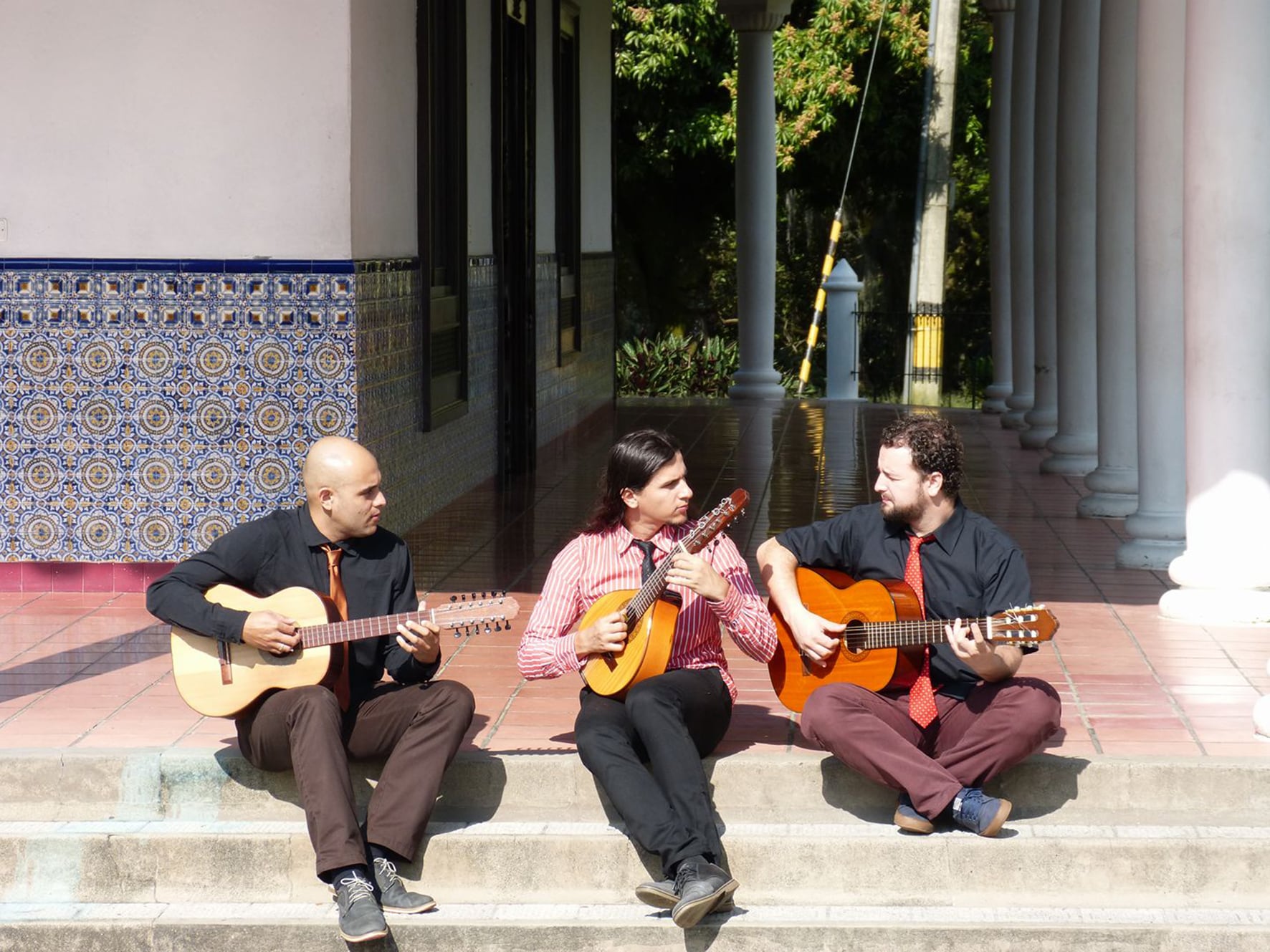 El Trío Picaporte, de Colombia, participará del concierto de cierre, el domingo.