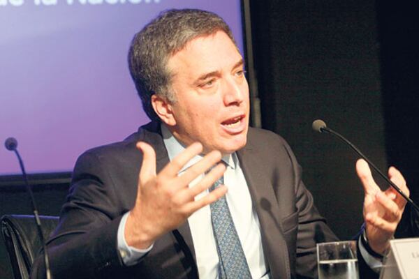 Nicolás Dujovne. “Anunciamos medidas para dar certezas de que Argentina va al equilibrio fiscal.”