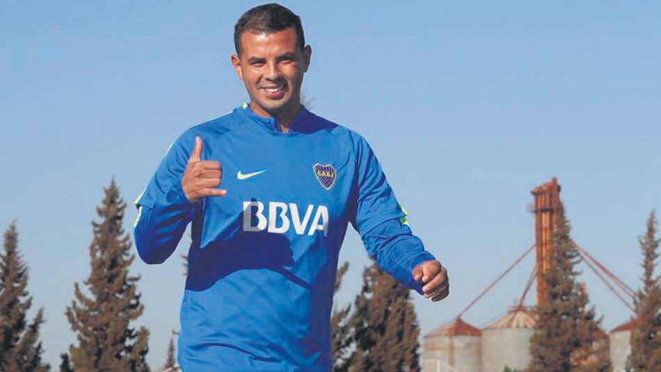 El colombiano Cardona será el único refuerzo entre los titulares.