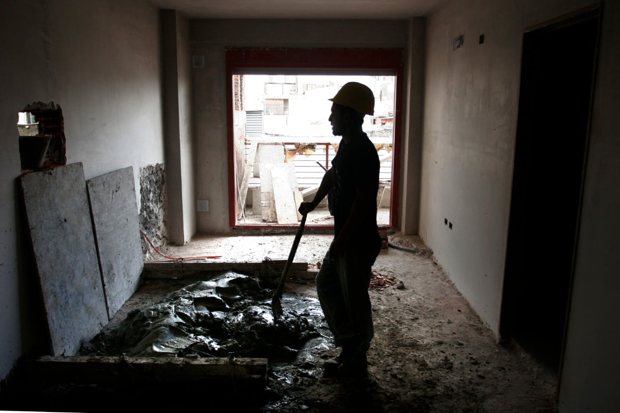 La construcción bonaerense, con freno de mano por el recorte libertario. 