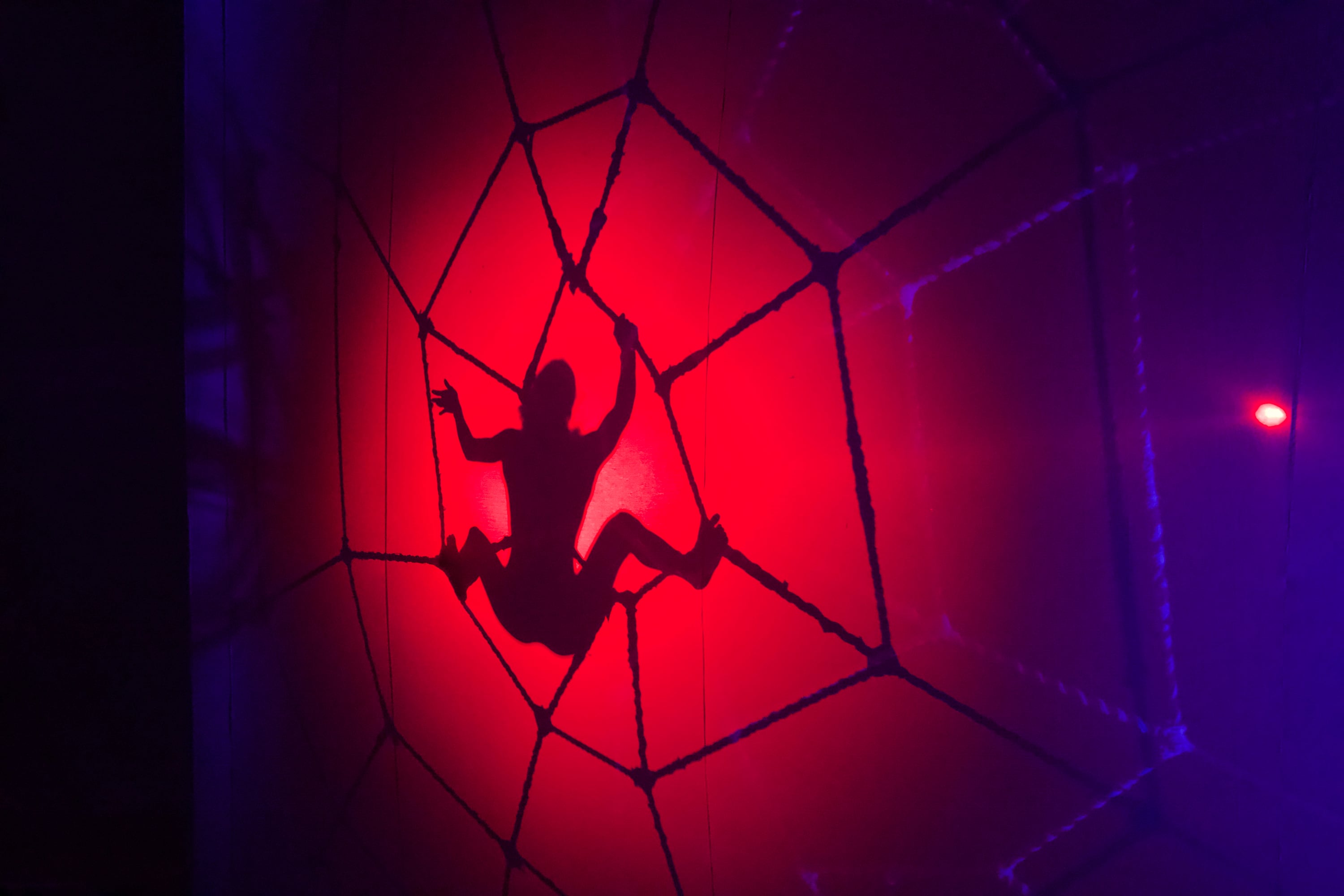 Las funciones se realizan los sábados a las 21 y domingos a las 20 en el Club de Trapecistas.