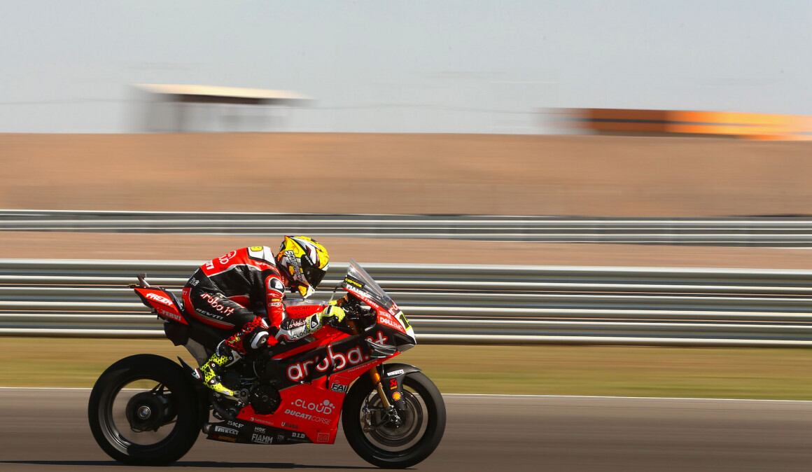 El español Alvaro Bautista (Ducati).