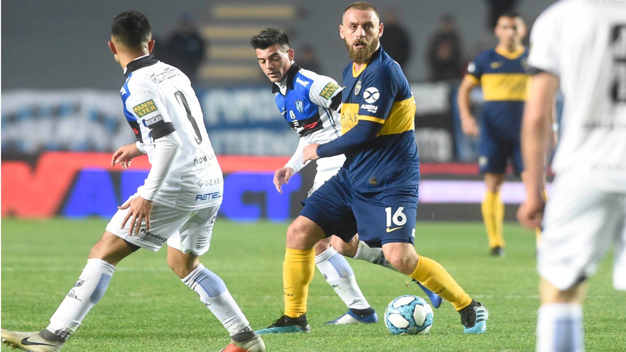 El Tano De Rossi será titular en La Bombonera.