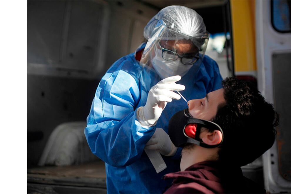 Hay por el momento 2172 personas internadas en Unidades de Terapia Intensiva.