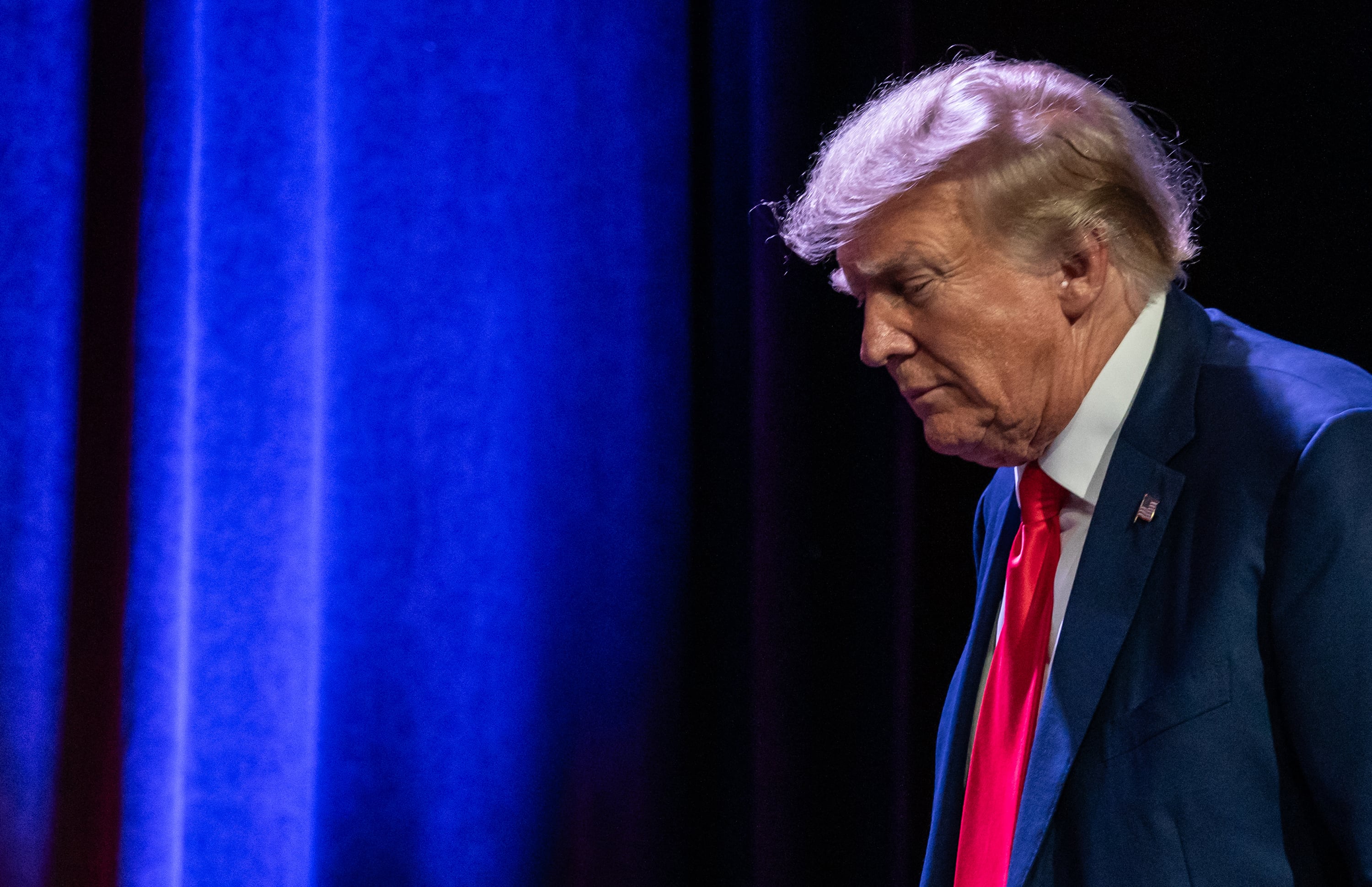 Donald Trump cada vez más acorralado.
