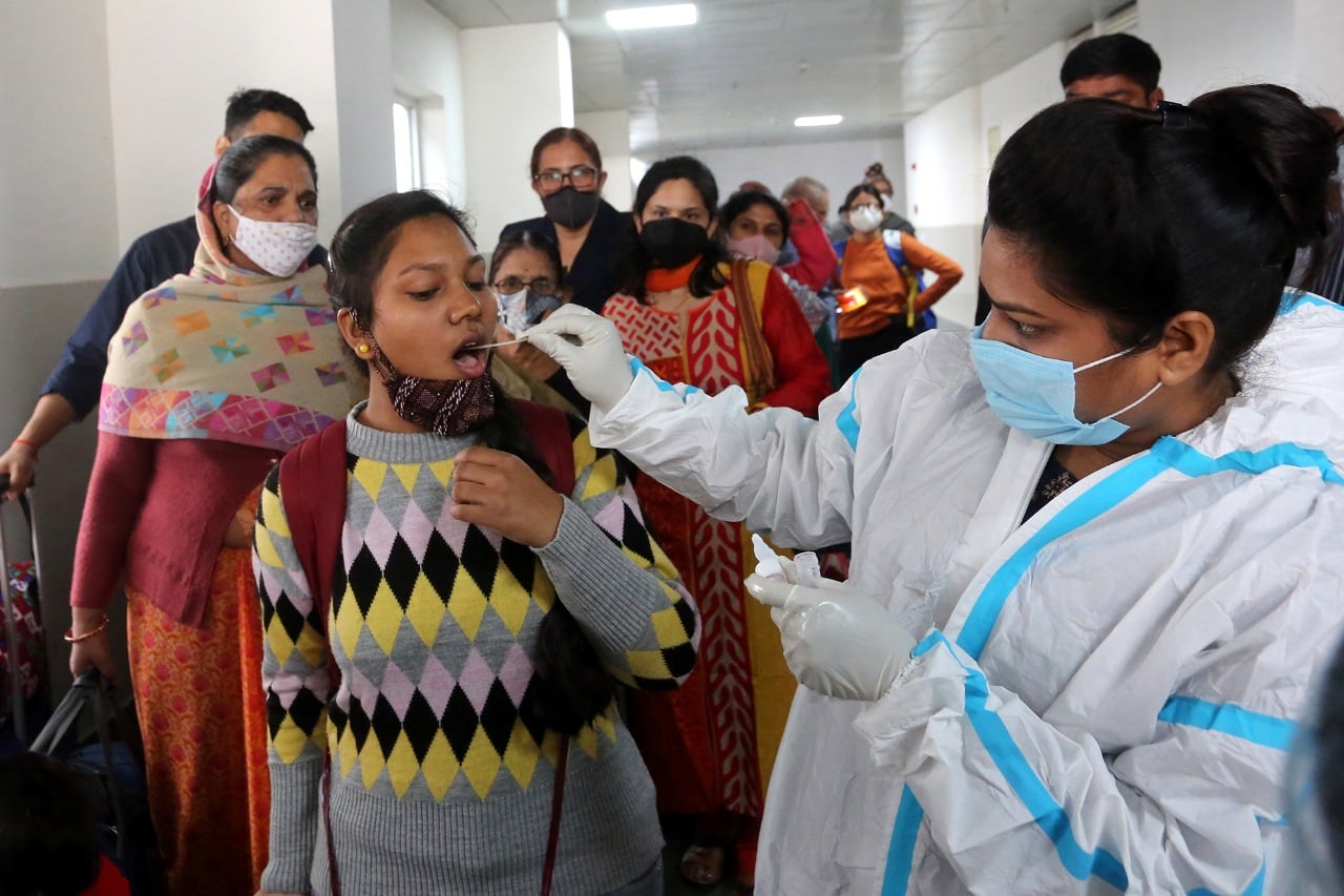 "La realidad es que probablemente Ómicron esté en la mayoría de los países, aunque todavía no se haya detectado", dijo el director general del la OMS, Tedros Adhanom Ghebreyesus.