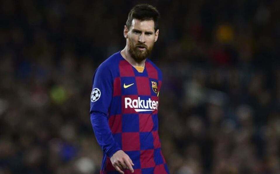 Sin identidad, Messi era el salvador del Barcelona.