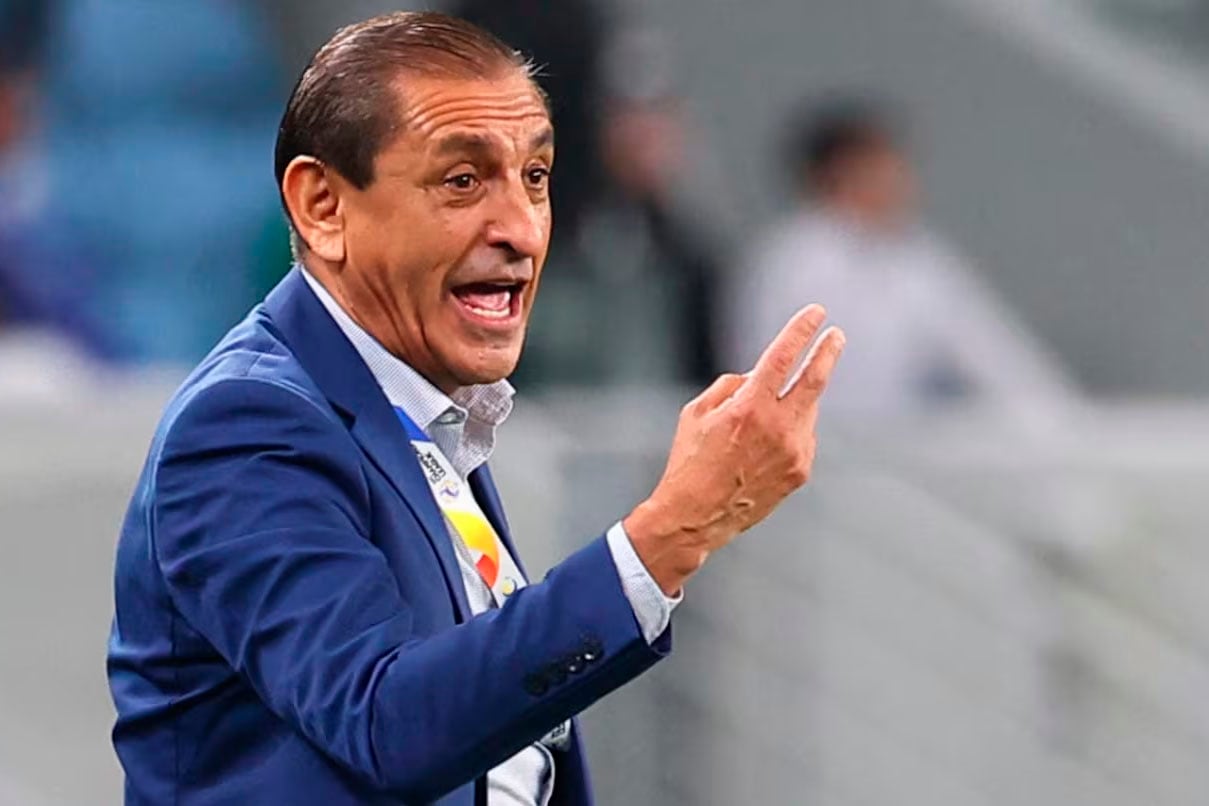 Ramón Díaz vuelve a dirigir en Paraguay