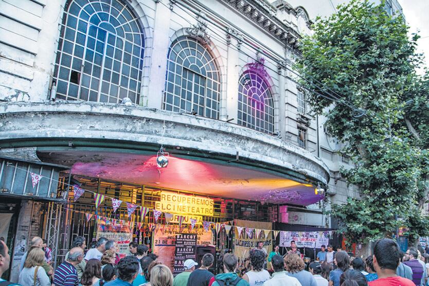 El inmueble se encuentra en peligro de demolición.