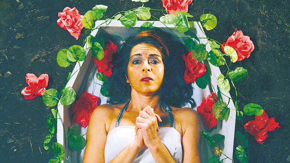 La obra pone en debate los discursos sobre el aborto.