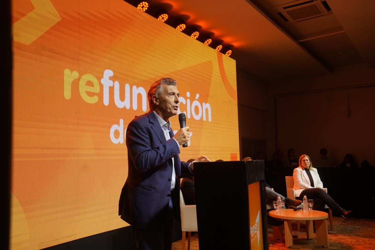 Macri esquivó las críticas hacia la gestión mileista. Imagen: @fpensar.