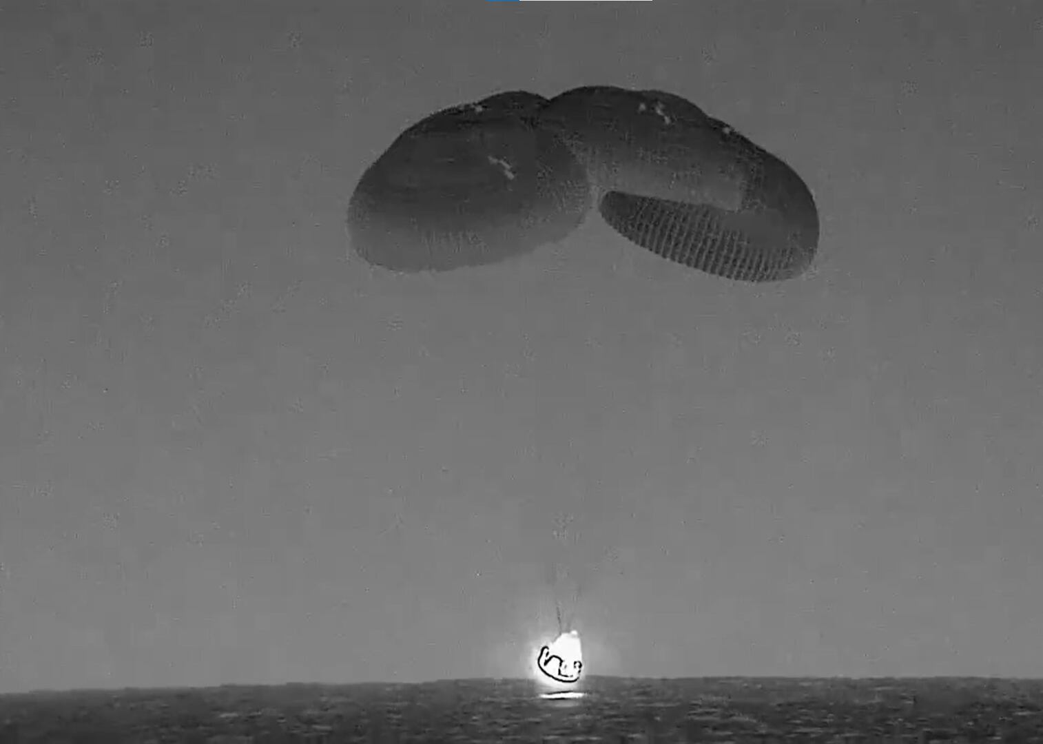 La cápsula Dragon de SpaceX amerizó con éxito en el marco de la misión Crew-6 de la NASA, 