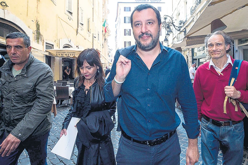 Salvini (centro) dijo que el lunes llevarán su propuesta de gobierno al presidente Mattarella.
