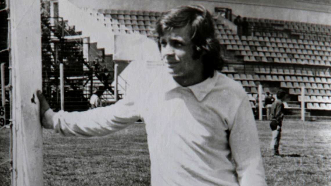 El arquero Antonio Piovoso integró el plantel de Gimnasia y Esgrima La Plata en 1973.