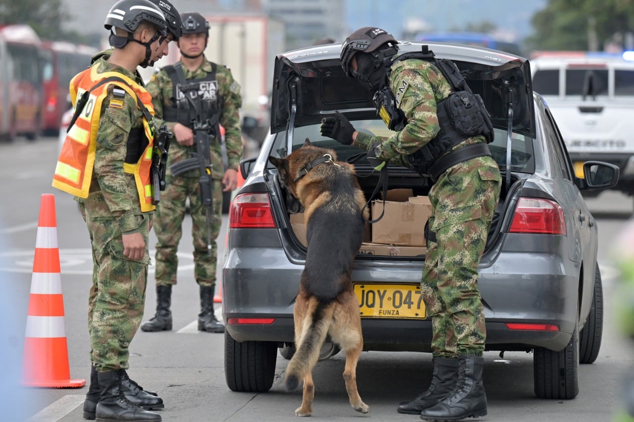 Controles militares esta semana en Bogotá.