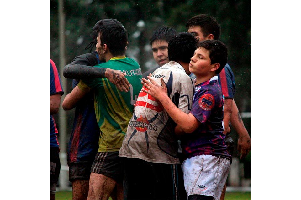 Botines Solidarios promueve la "convivencia social"