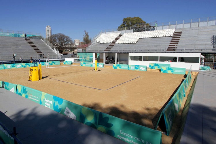 El beach voley es una de las pruebas que se disputan en el Parque Verde.