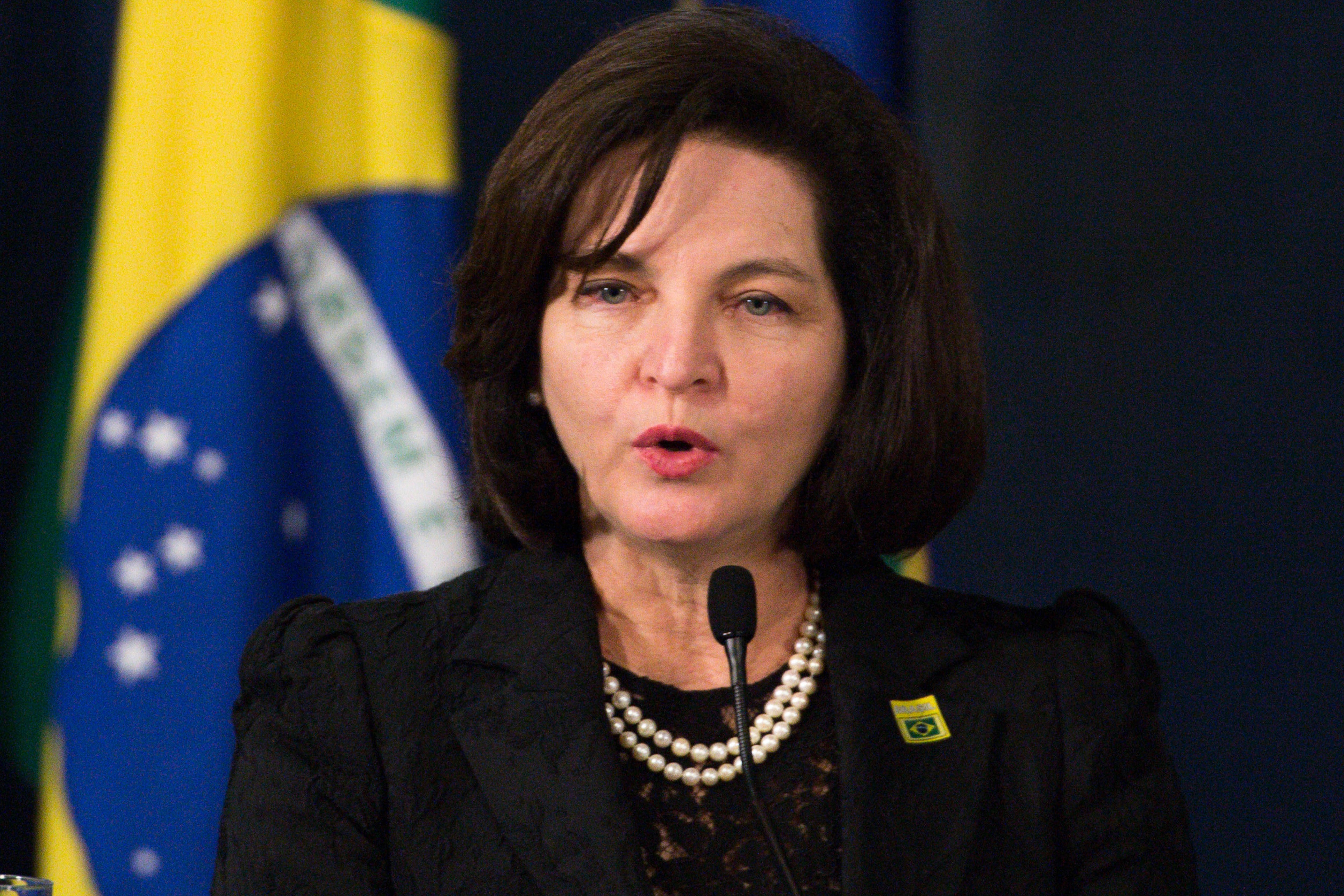 Raquel Dodge exige que la Justicia declare inconstitucional seis decretos sobre armas.