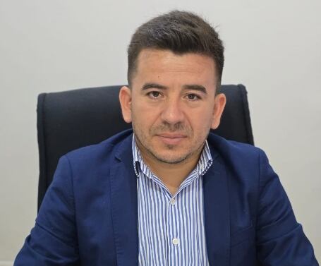 José Cortez, asesor de incapaces de Embarcación