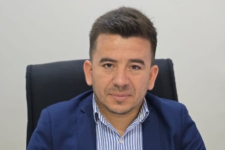 José Cortez, asesor de incapaces de Embarcación