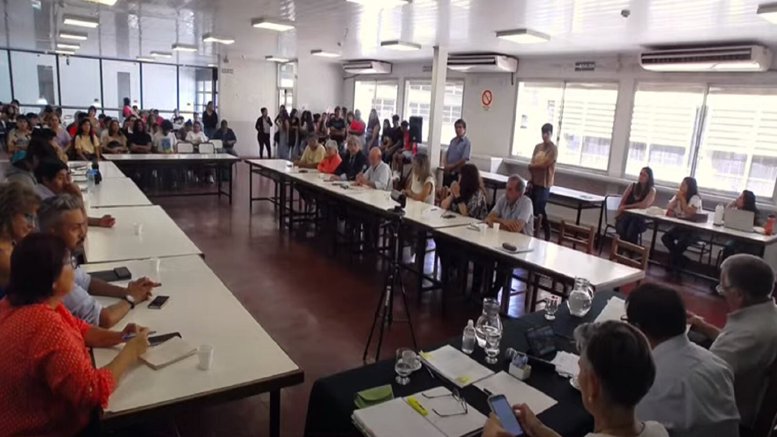 Sesión extraordinaria del Consejo Superior. 